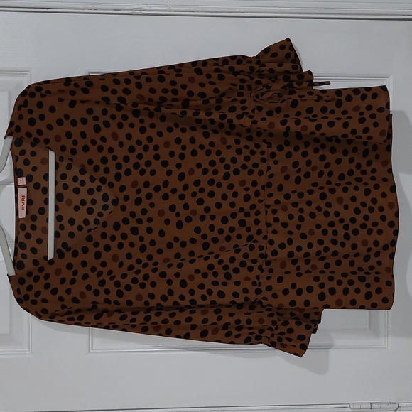 AVRI Brown/Black Polka Dot Top Sz 1X - Picture 1 of 5